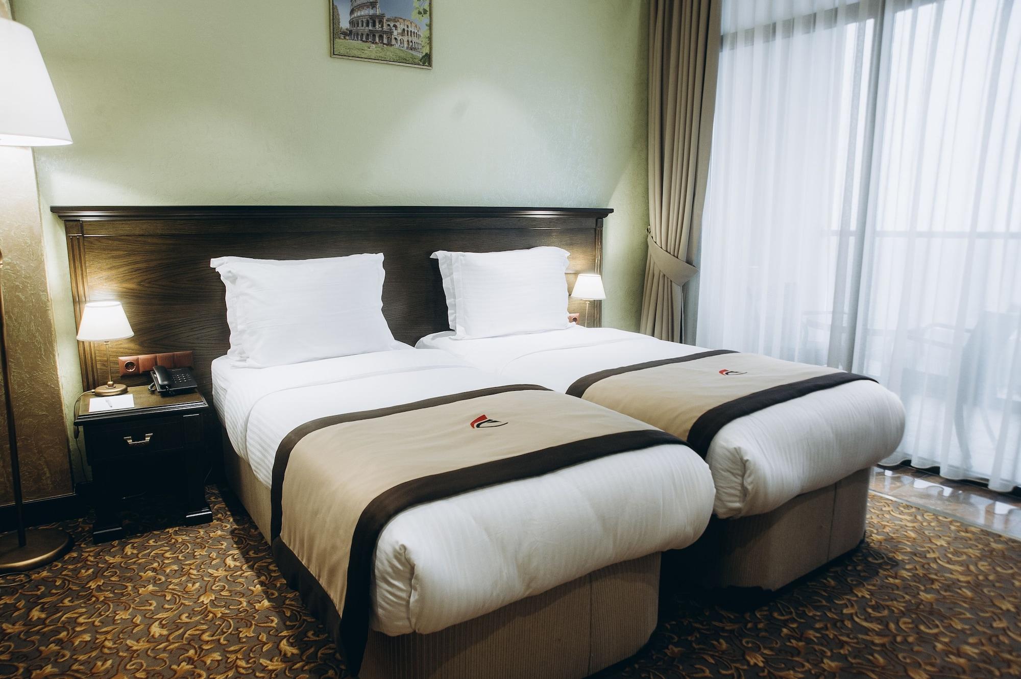 Colosseum Marina Hotel Batumi Exteriér fotografie